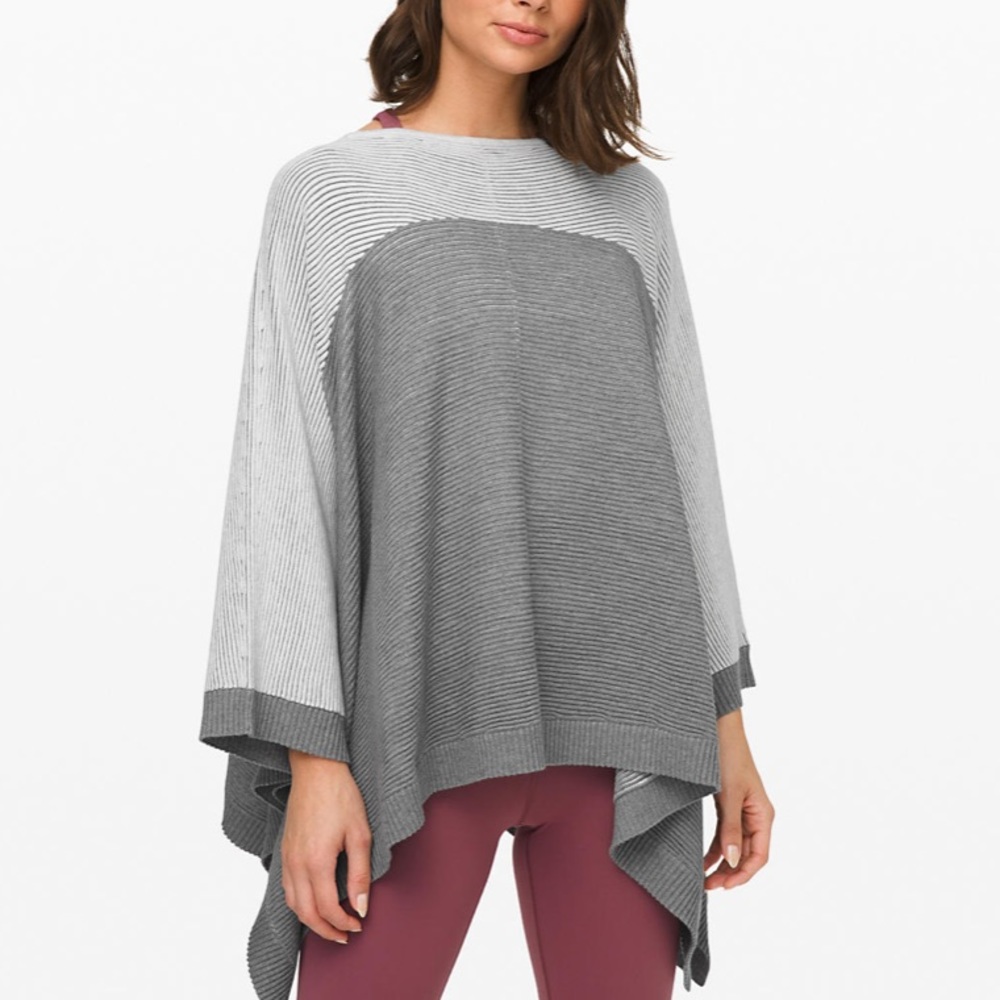 NWOT Lululemon “It All Lines Up Poncho”